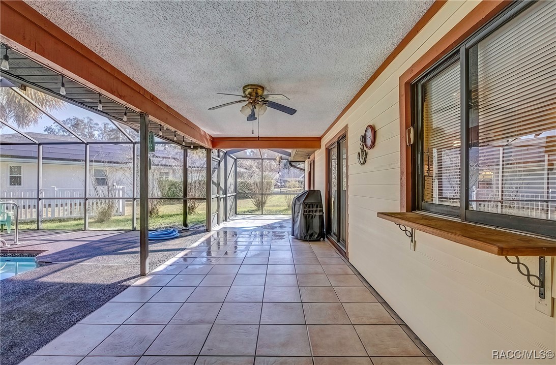 2 Hemlock Court E