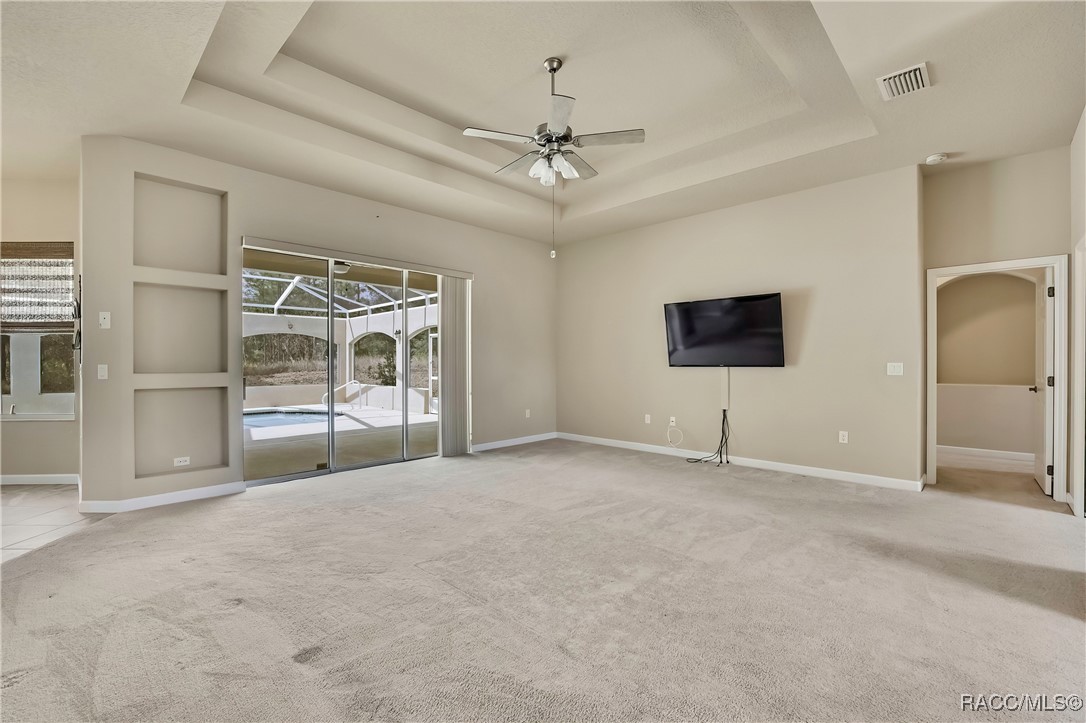 32 Hackberry Drive