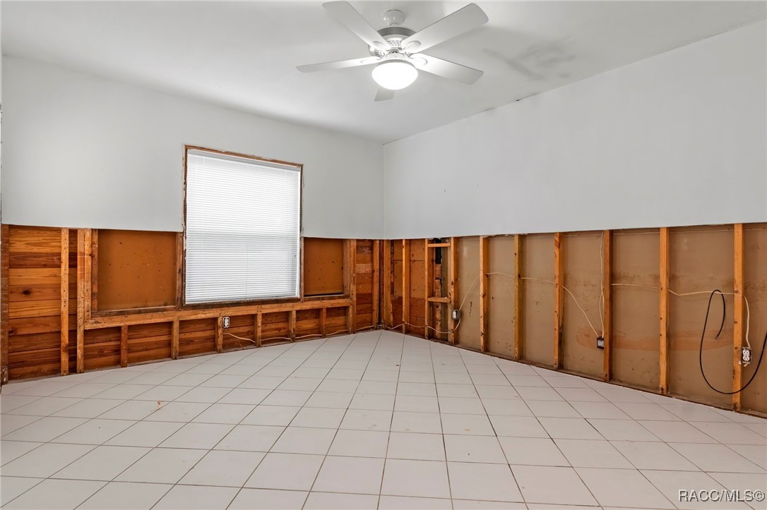 222 NE 2nd Court