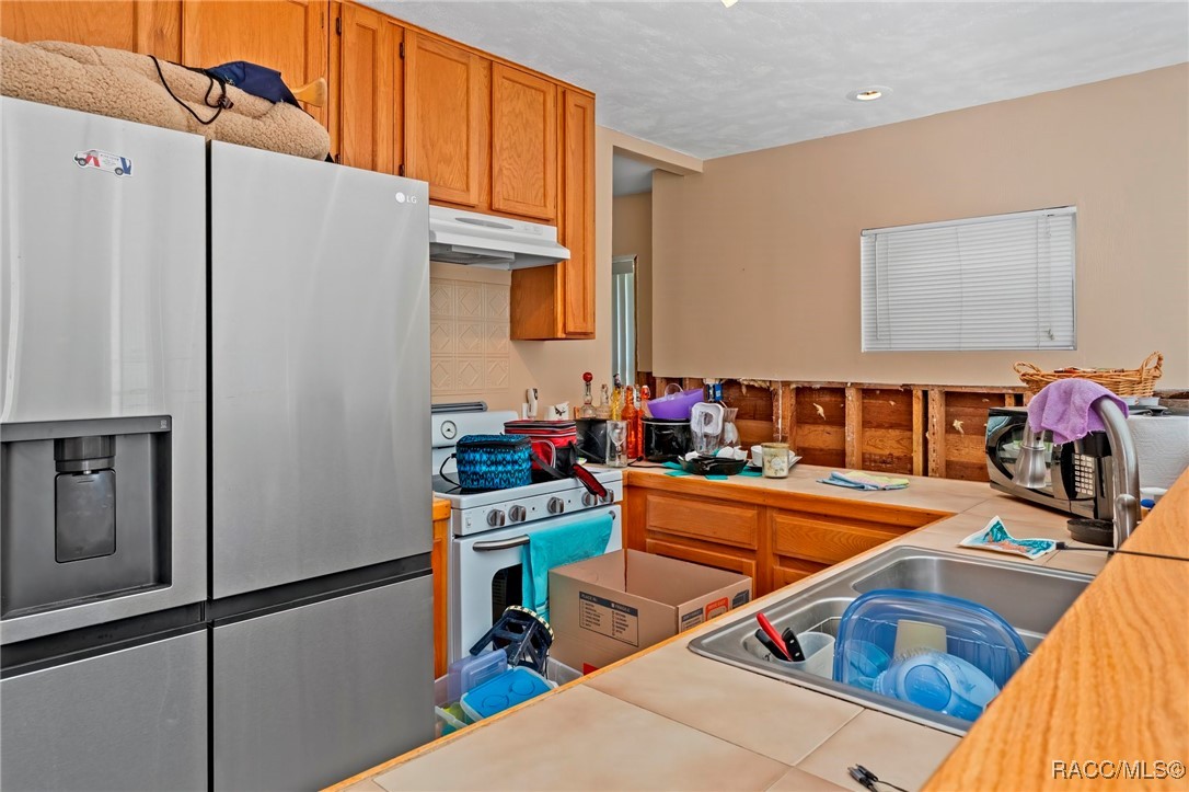 222 NE 2nd Court