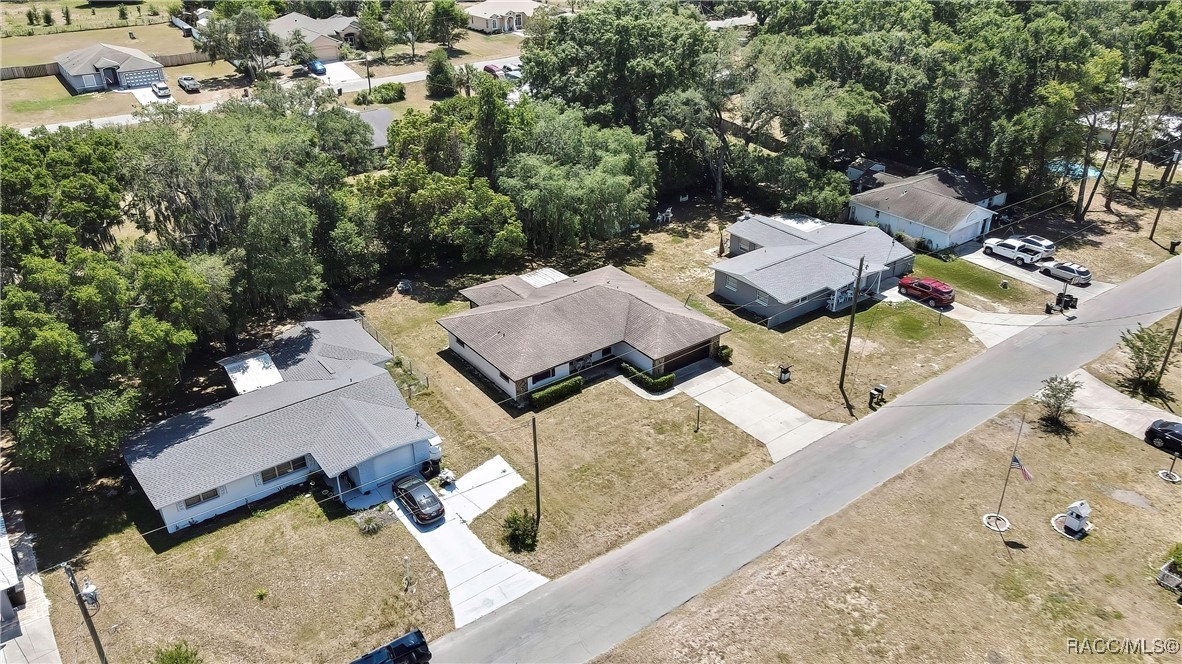 883 N Hollywood Circle