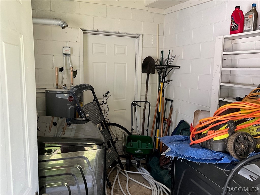 8944 W White Dogwood Drive