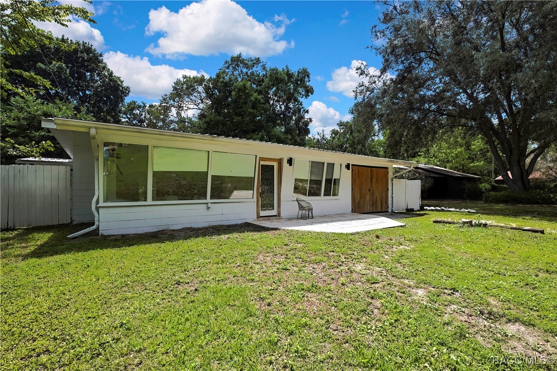 8944 W White Dogwood Drive