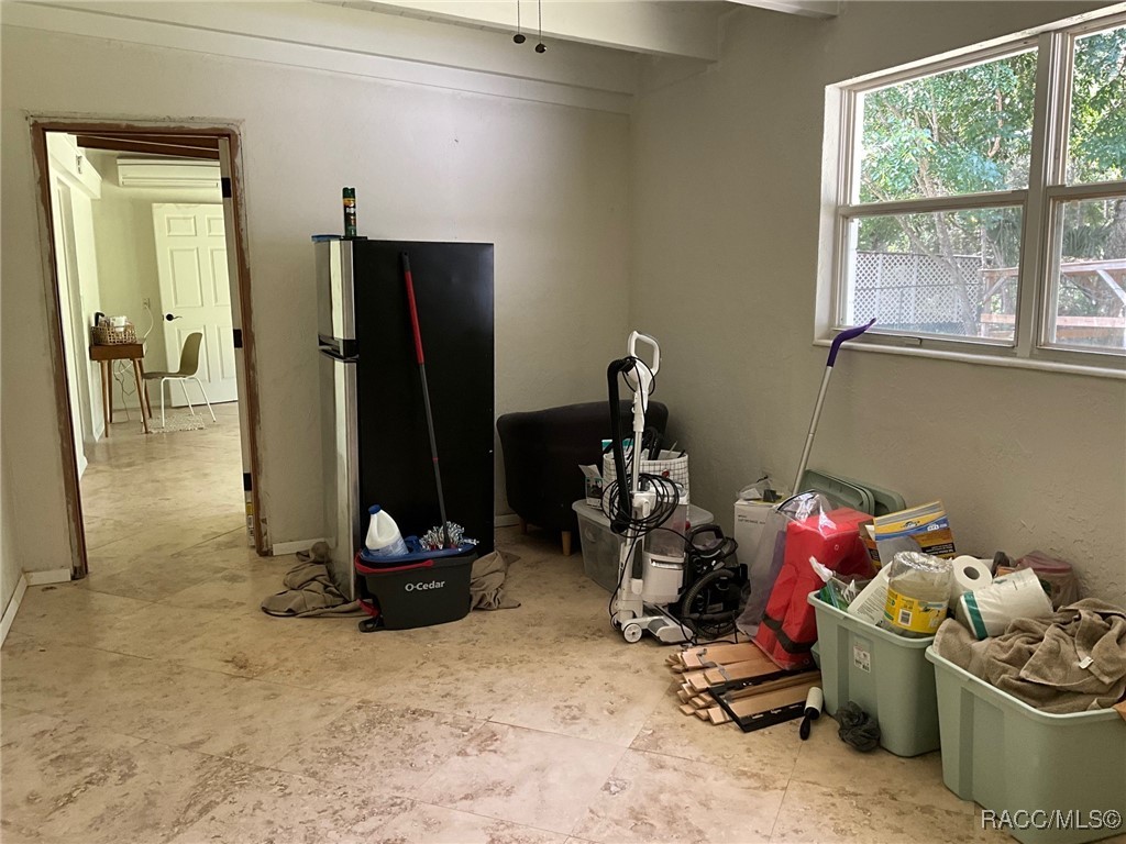 8944 W White Dogwood Drive