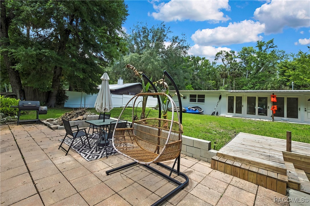 8944 W White Dogwood Drive