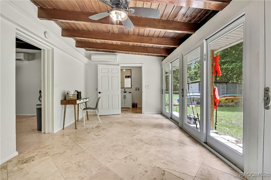 8944 W White Dogwood Drive