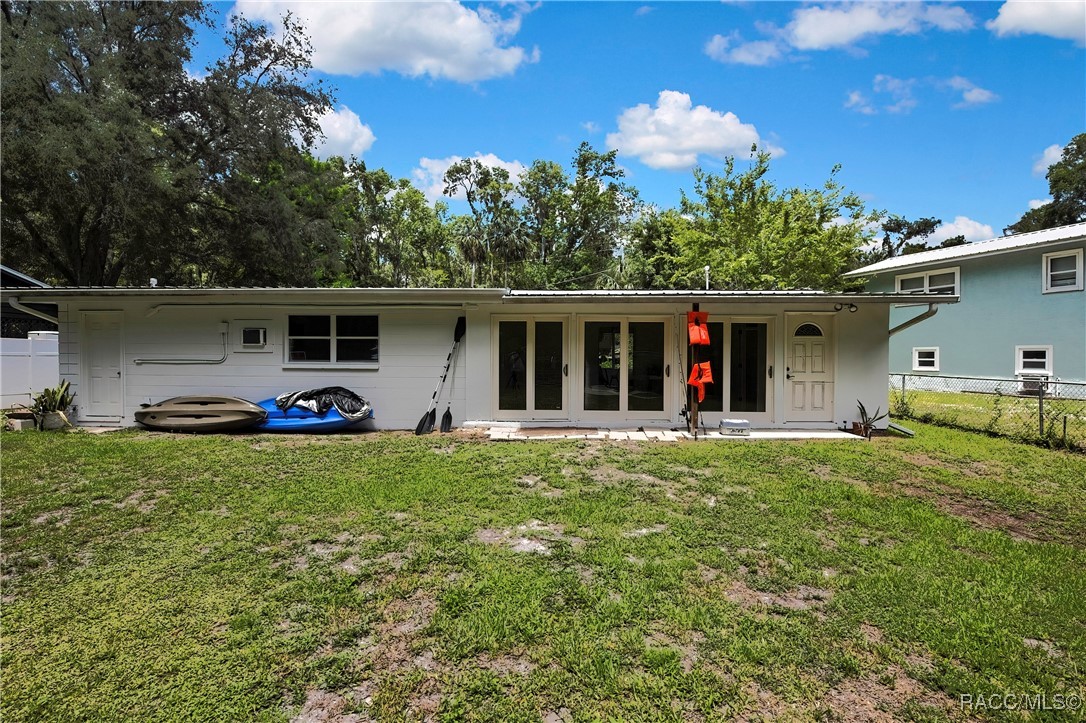 8944 W White Dogwood Drive