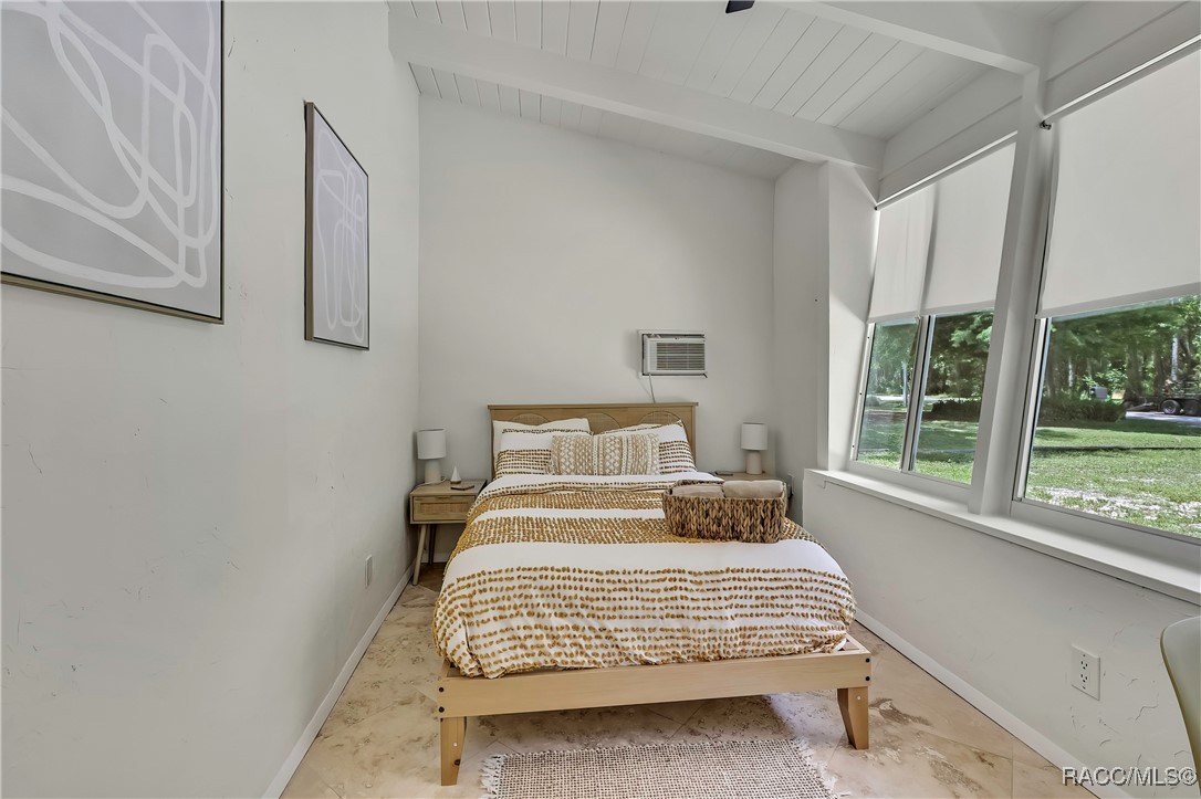 8944 W White Dogwood Drive