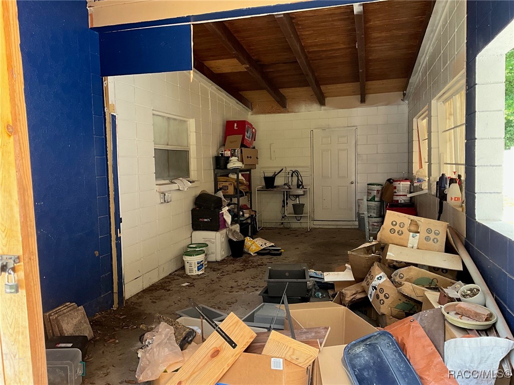 8944 W White Dogwood Drive