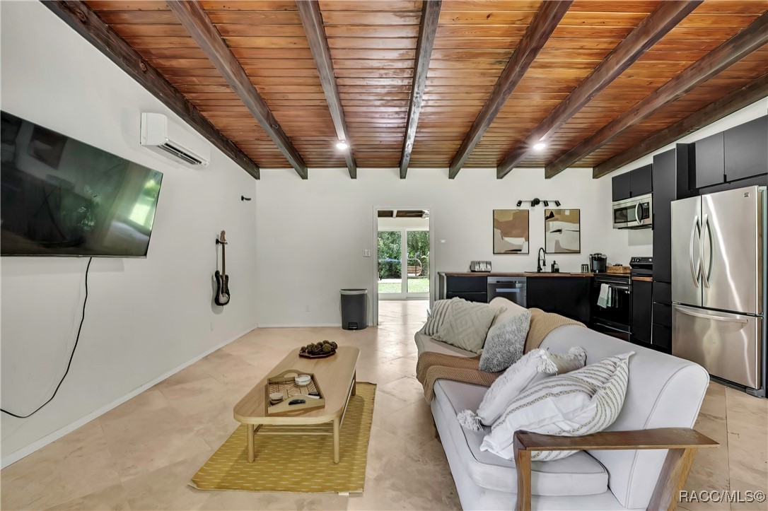 8944 W White Dogwood Drive