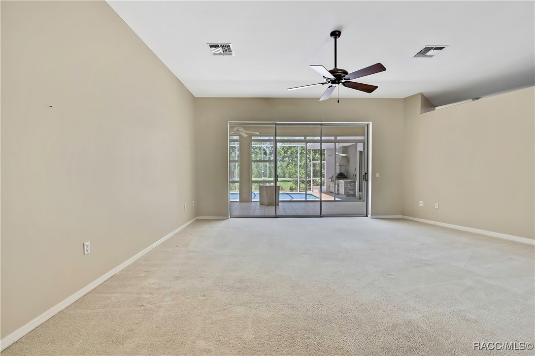 6 Strawood Point