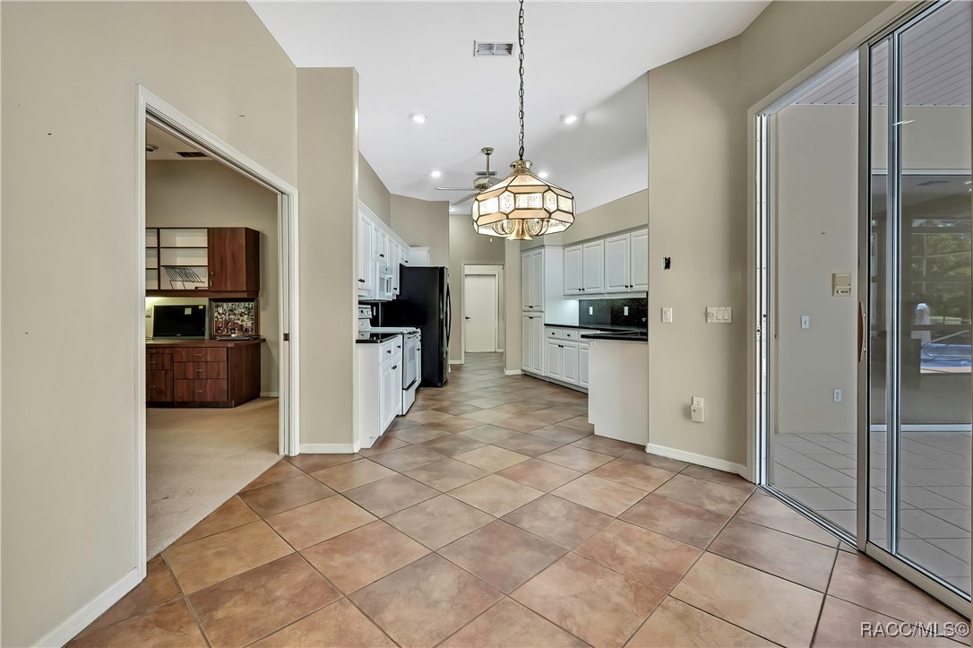 6 Strawood Point