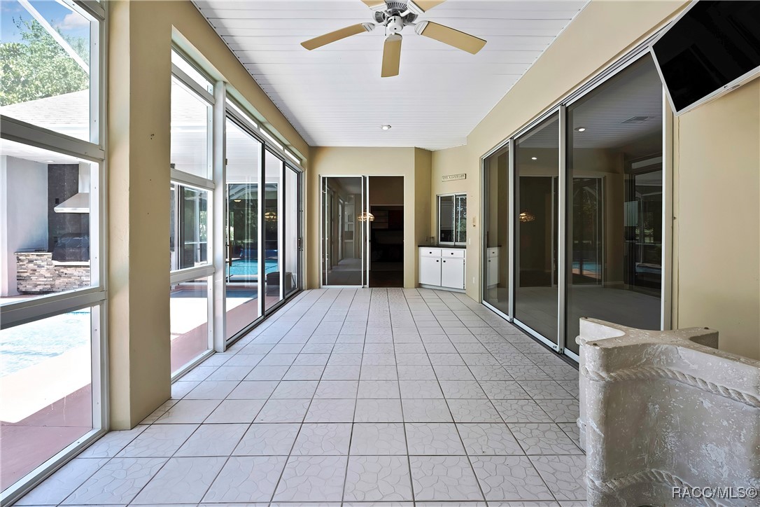 6 Strawood Point