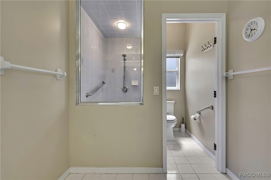 6 Strawood Point