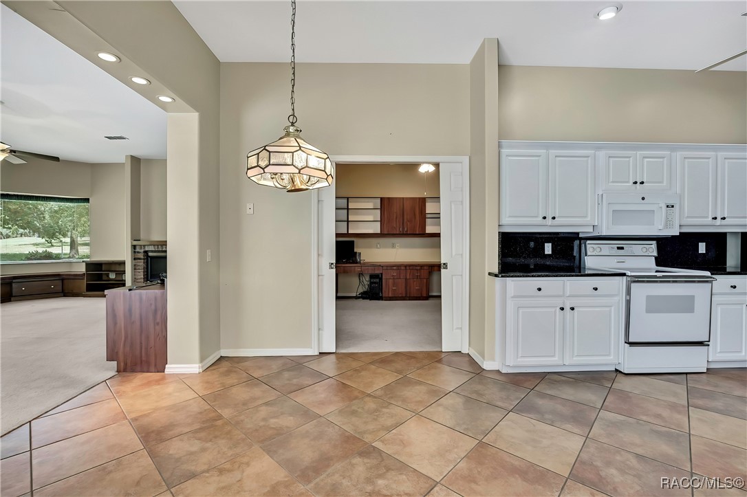 6 Strawood Point