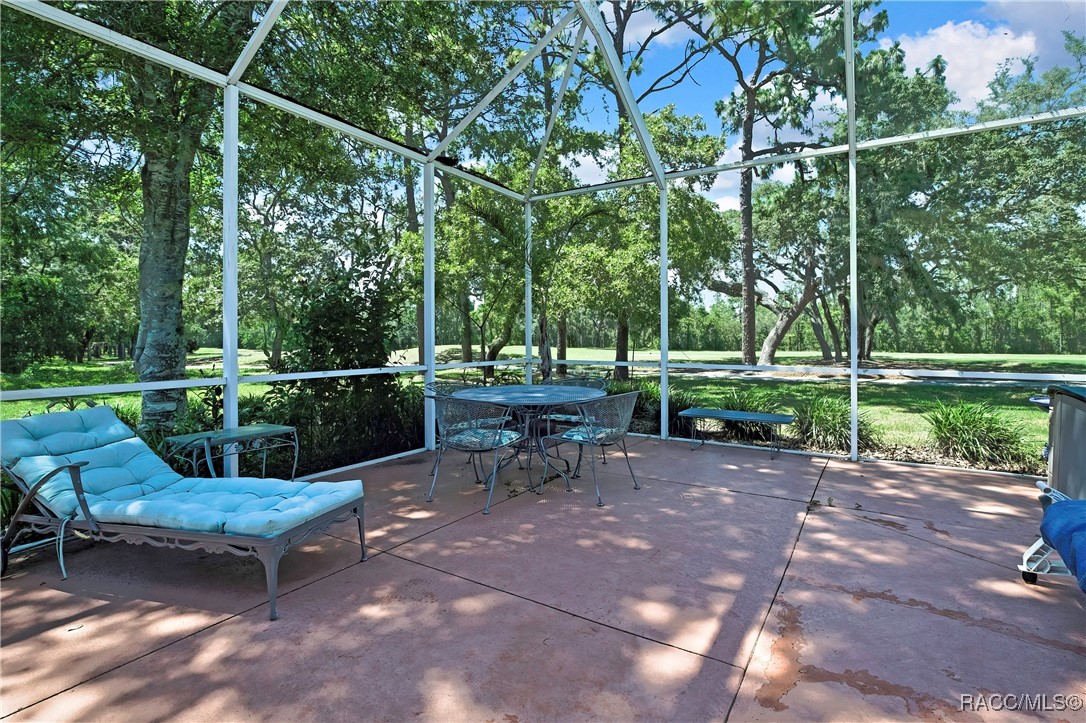 6 Strawood Point