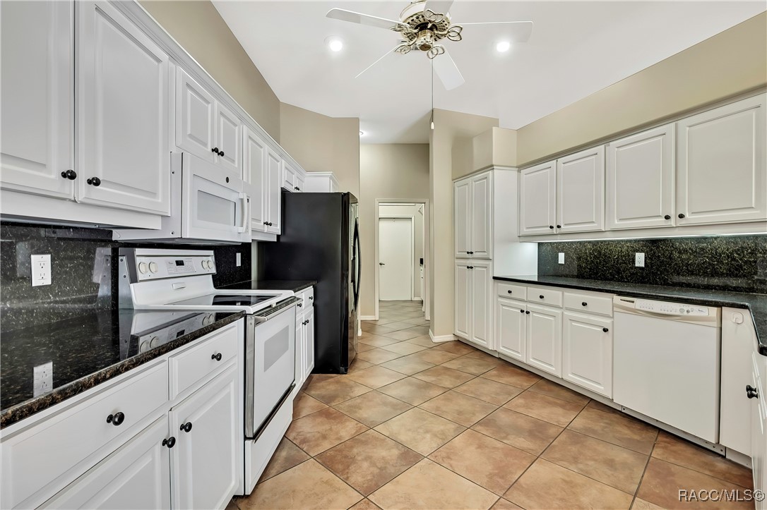 6 Strawood Point