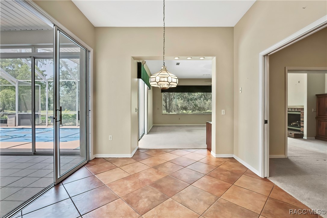 6 Strawood Point