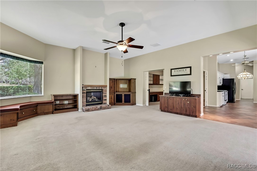 6 Strawood Point