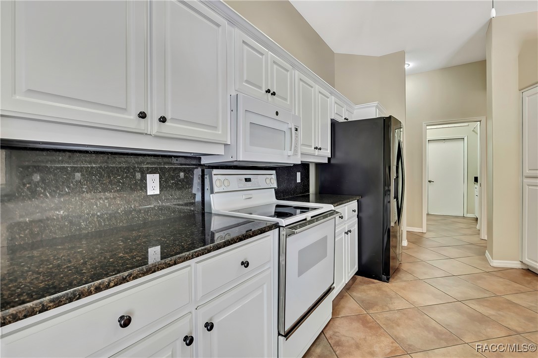 6 Strawood Point