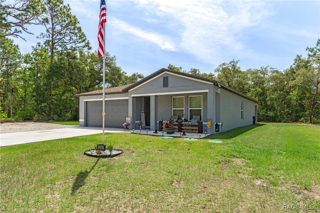 3192 W Barberton Place