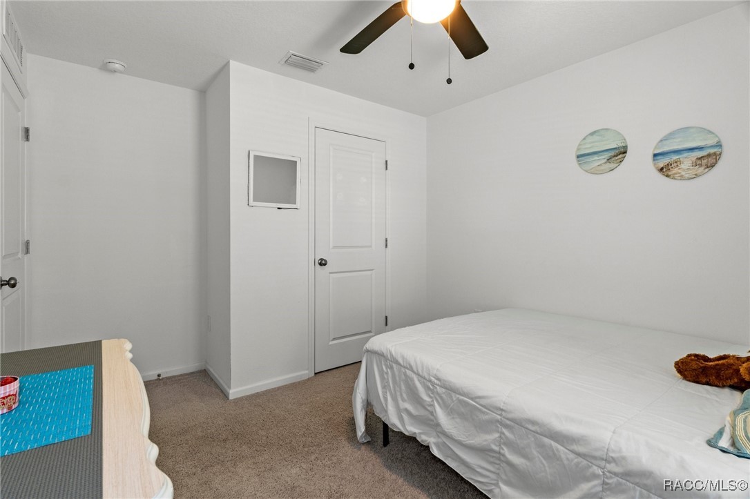 3192 W Barberton Place