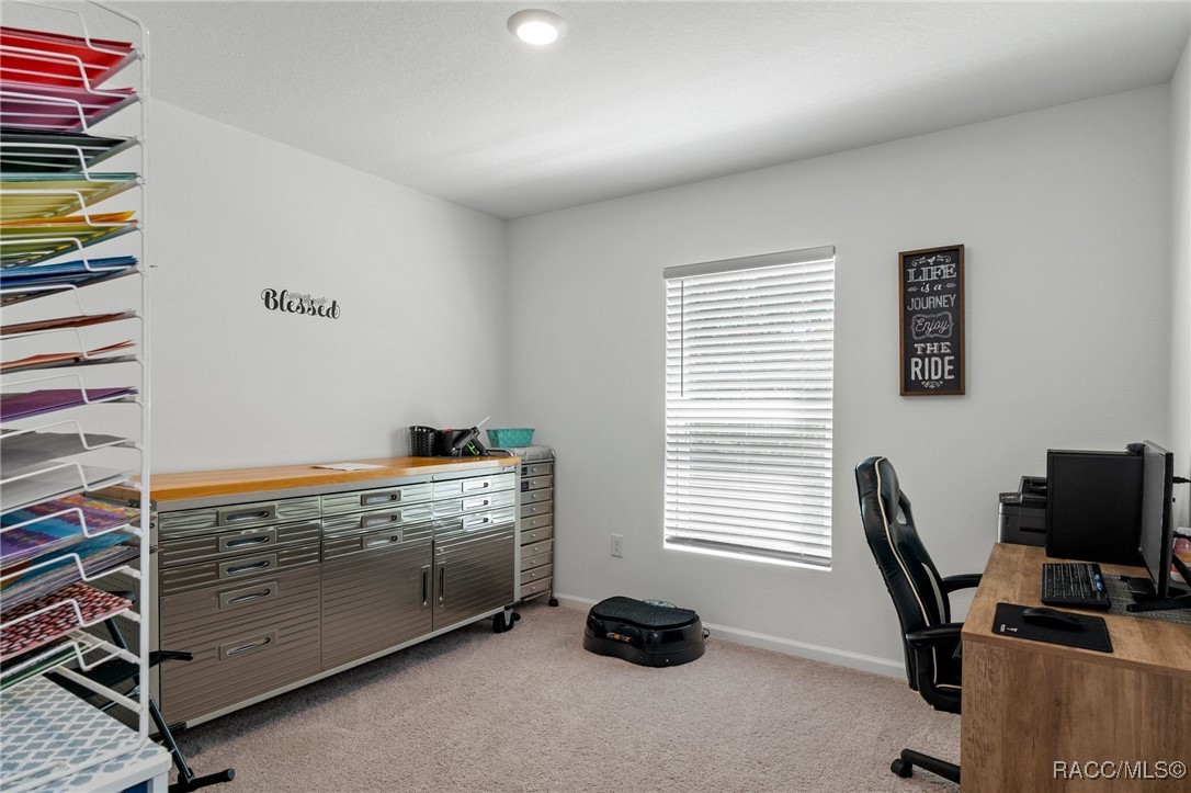 3192 W Barberton Place