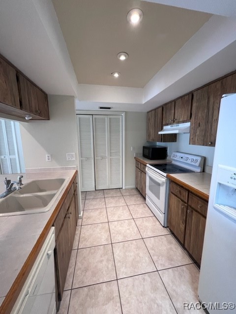 83 Golfview Drive