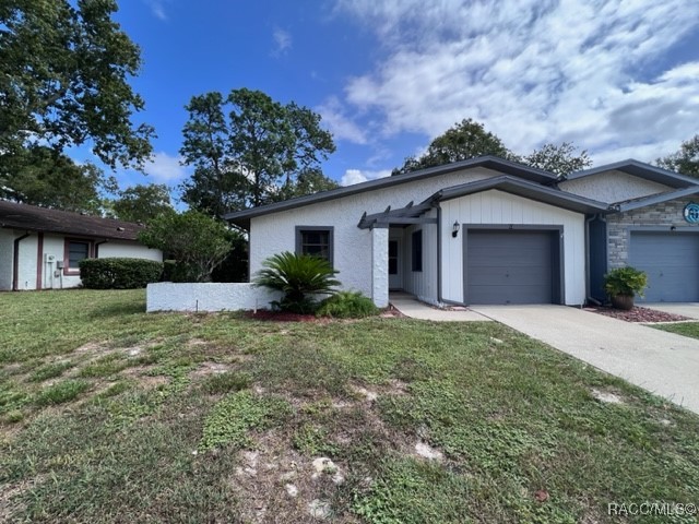 83 Golfview Drive