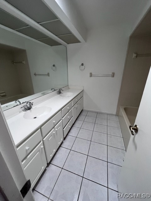 100 Chinaberry Circle