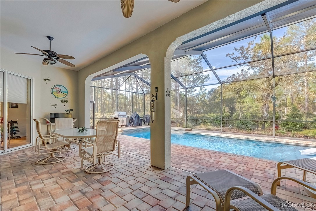 20 Glenridge Boulevard