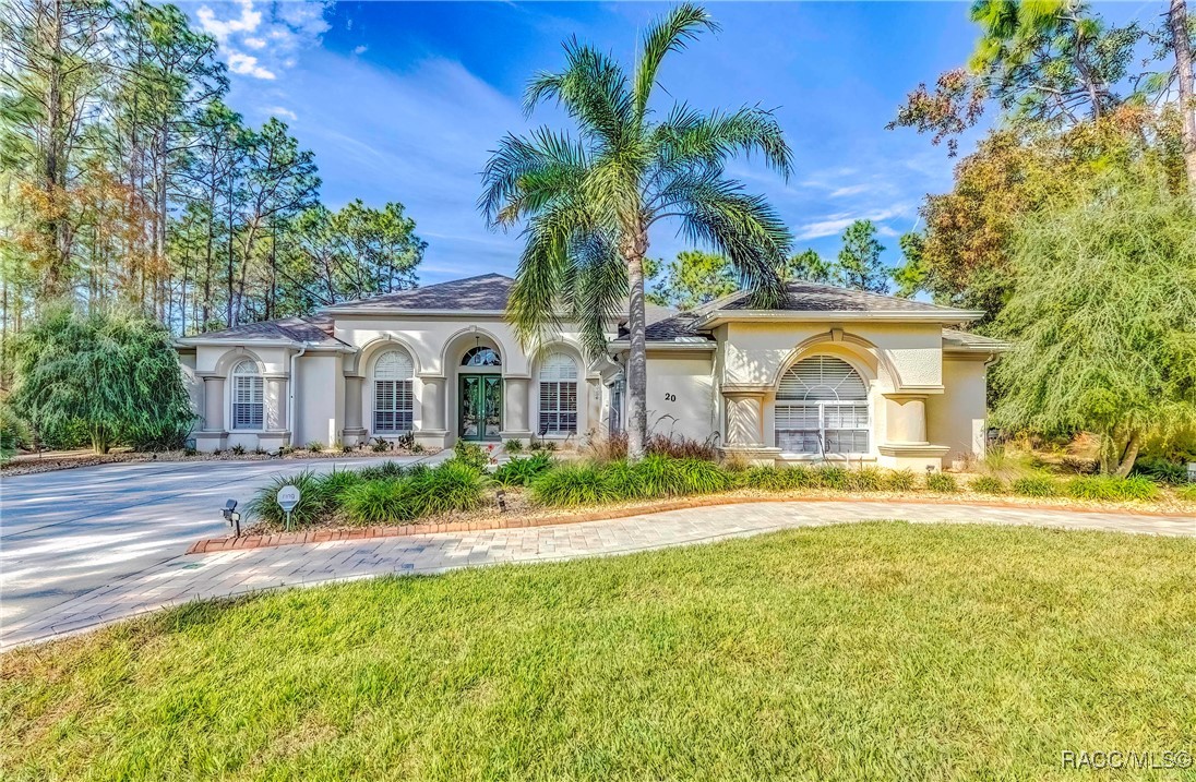 20 Glenridge Boulevard