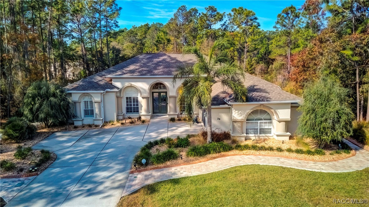 20 Glenridge Boulevard