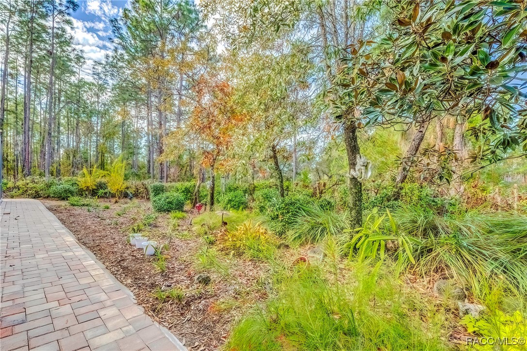 20 Glenridge Boulevard