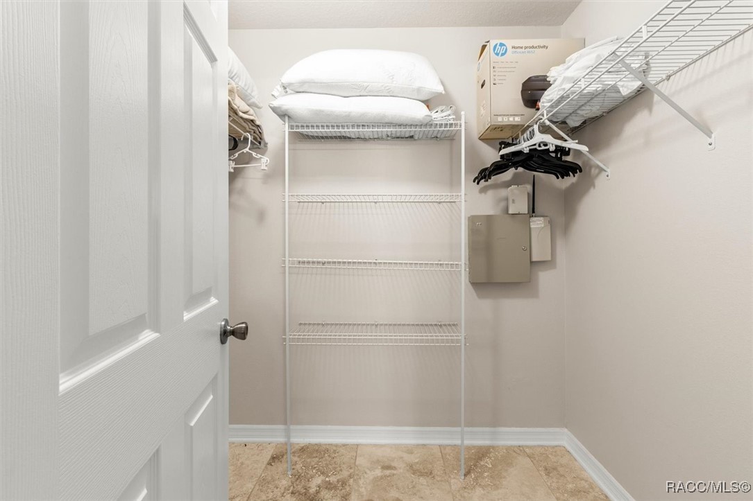 36 Fringetree Street