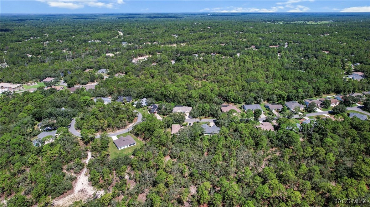 30 Mayflower Court S