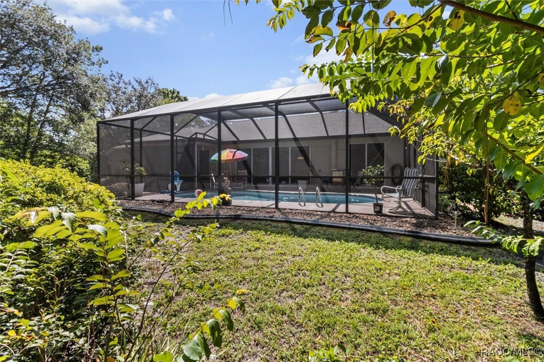 30 Mayflower Court S