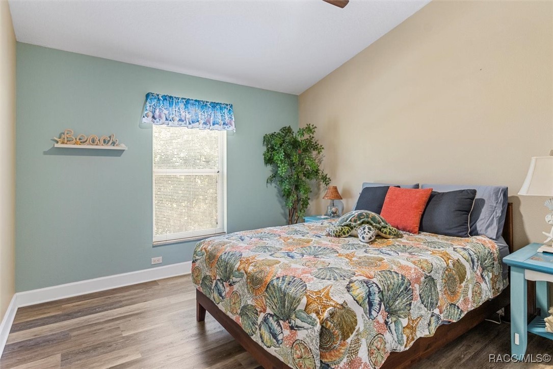 30 Mayflower Court S