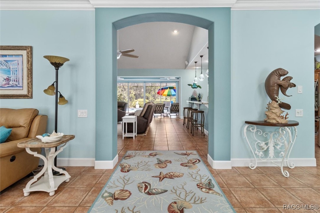 30 Mayflower Court S