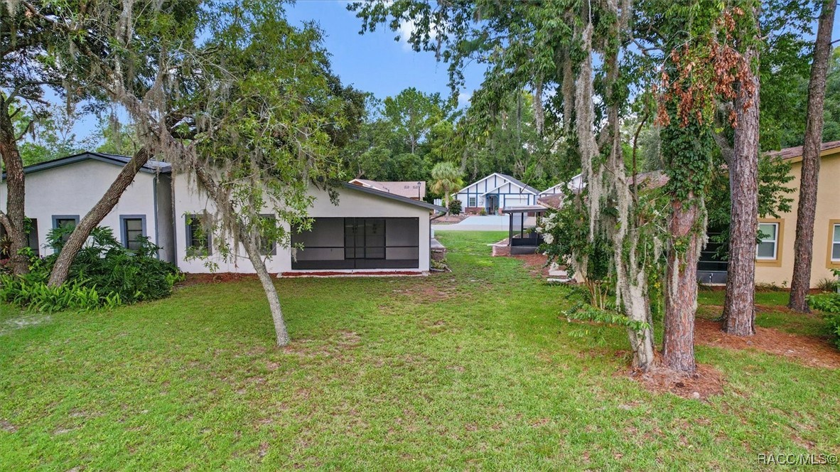 83 Golfview Drive