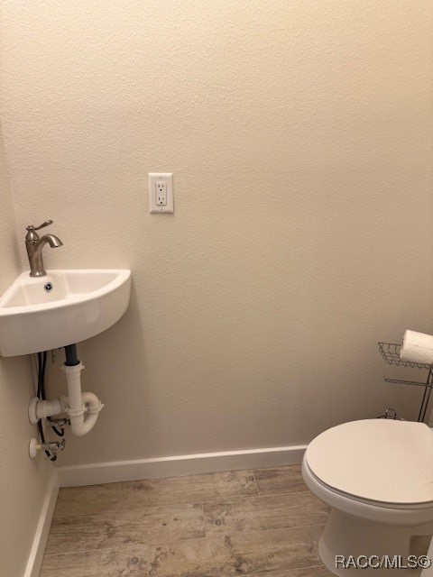 5838 W Green Acres Street