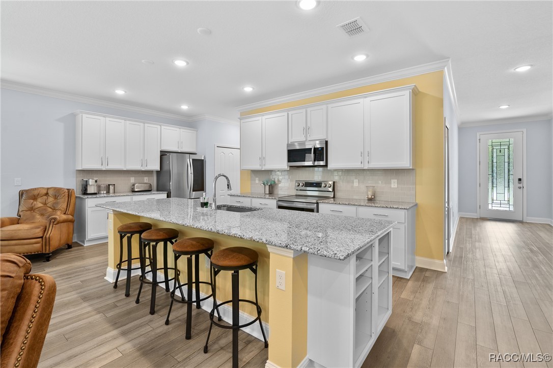 6 Pagoda Court E