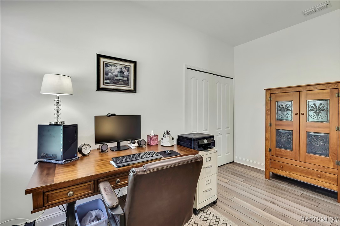 6 Pagoda Court E