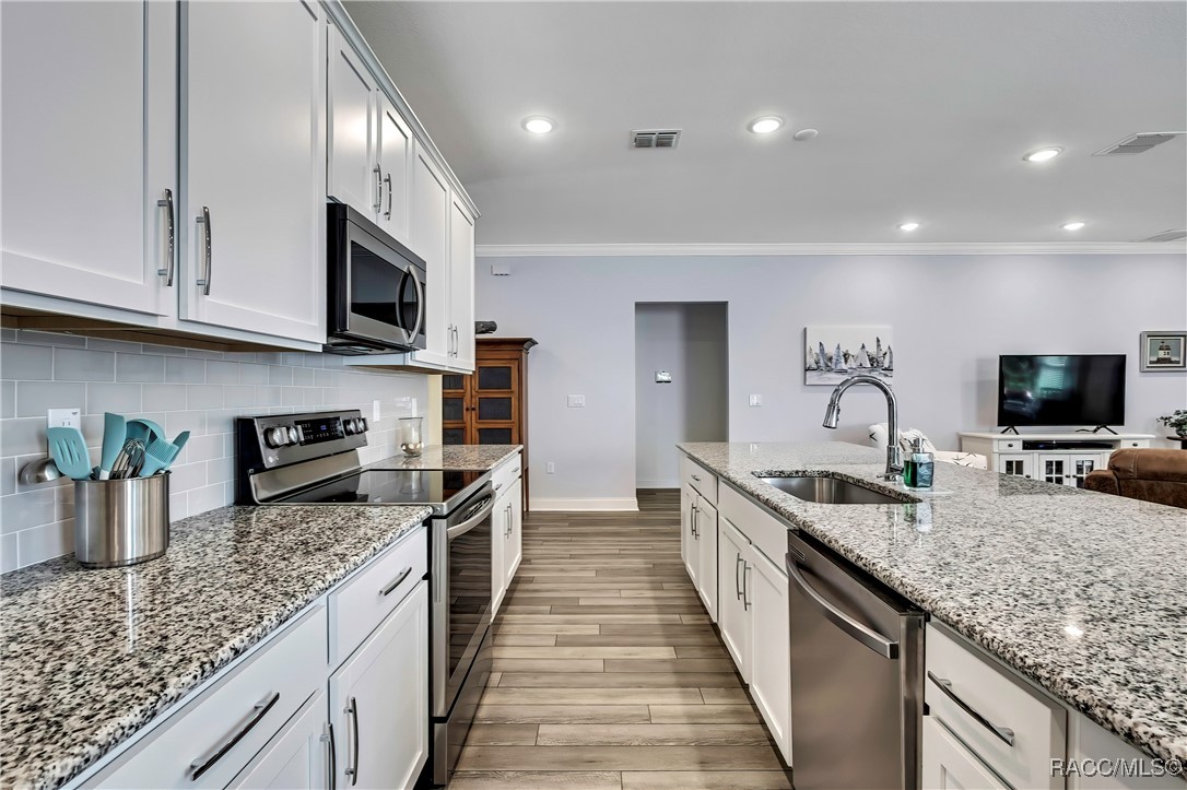 6 Pagoda Court E