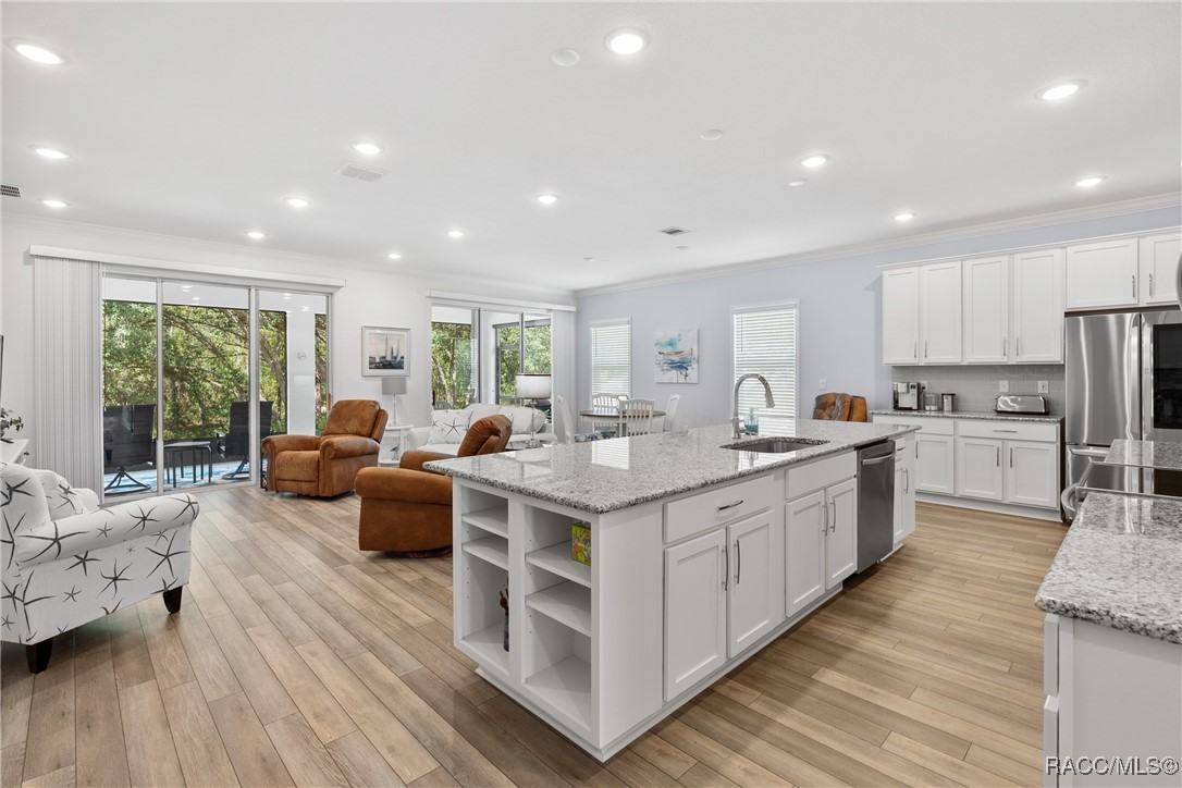 6 Pagoda Court E