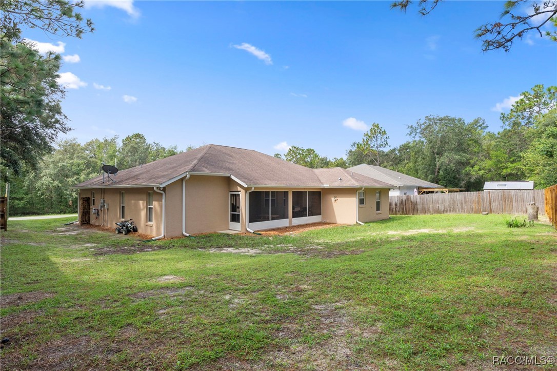 579 W Anderson Lane