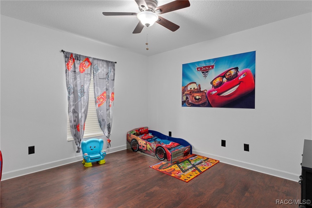 579 W Anderson Lane