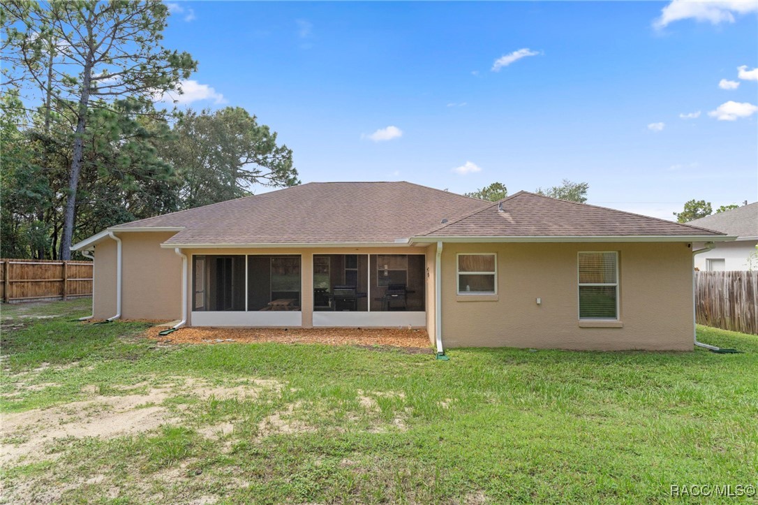 579 W Anderson Lane