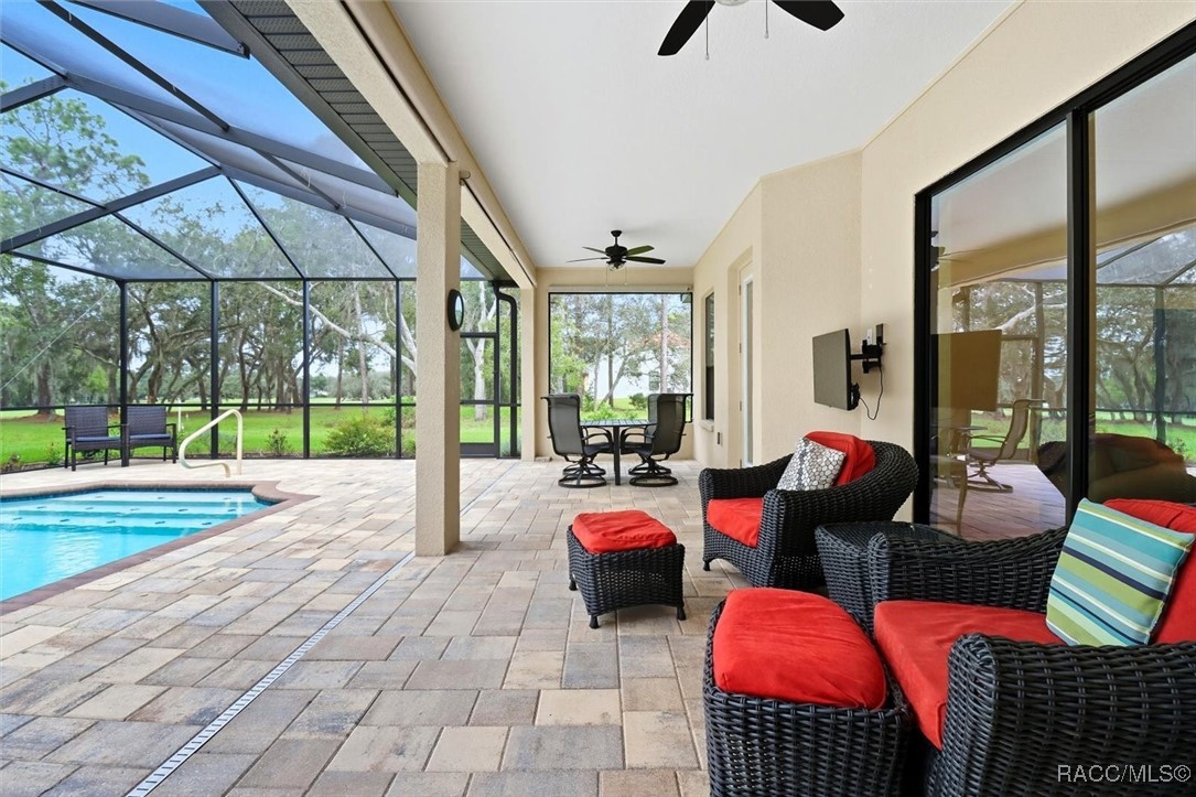 27 Woodfield Circle