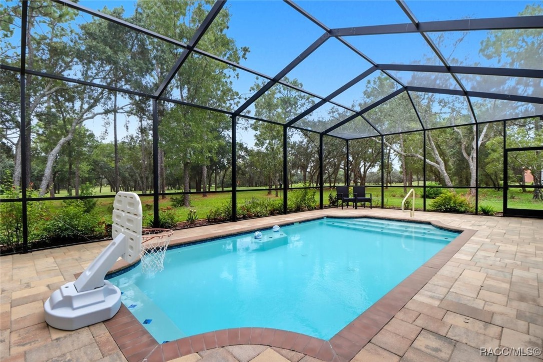 27 Woodfield Circle
